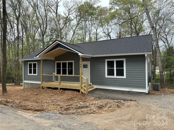 125 Lady Bear Ln, Fletcher, NC 28732