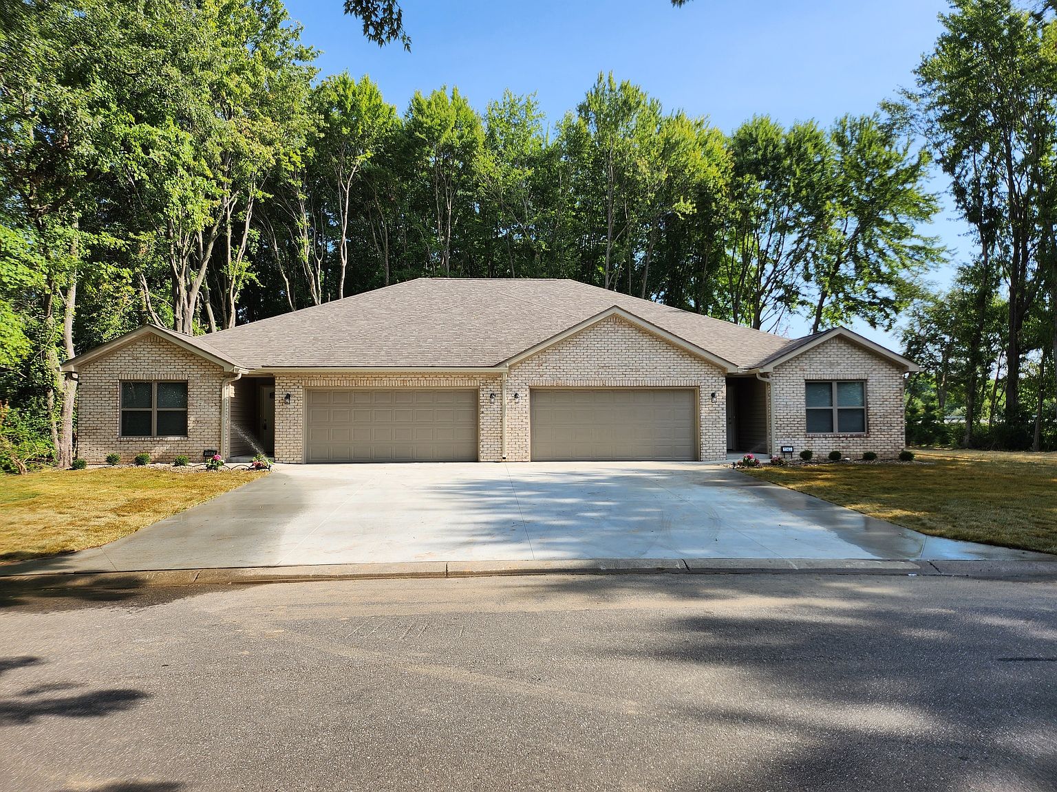 1147 Paris Dr, Franklin, IN 46131 Zillow