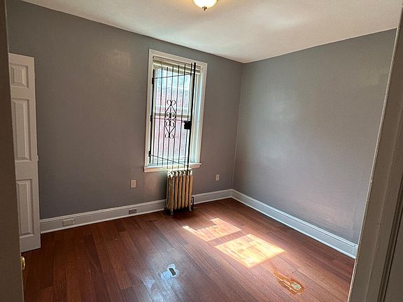 4th image of 6811 Torresdale Ave Floor 2