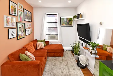 Rented by Ledvech Group