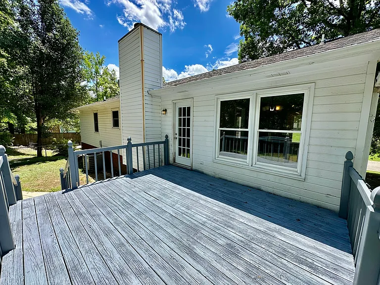 120 Southern Hills Cir — Photo 14