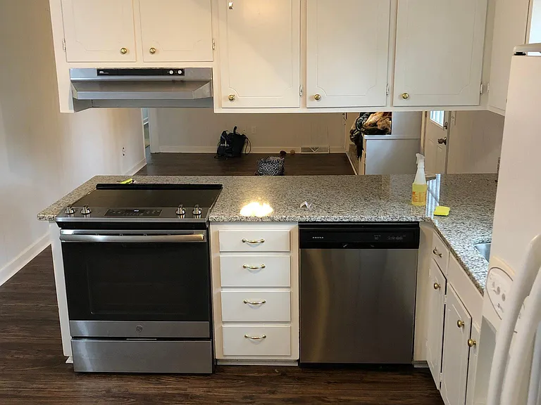 310 W Blackbeard Rd — Photo 16