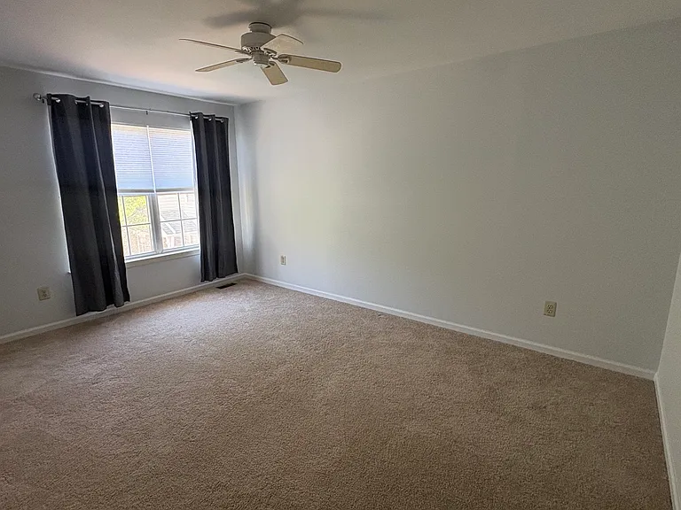 3913 Captain Molly Cir — Photo 12
