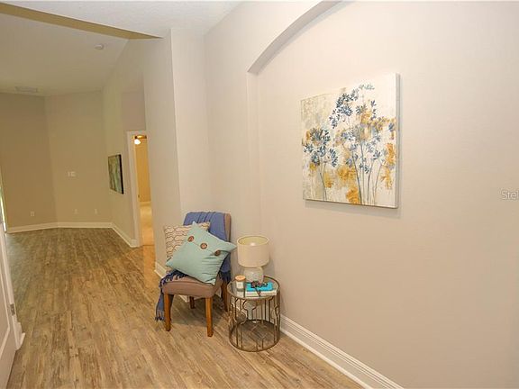 5th image of 10516 Park Meadowbrooke Dr