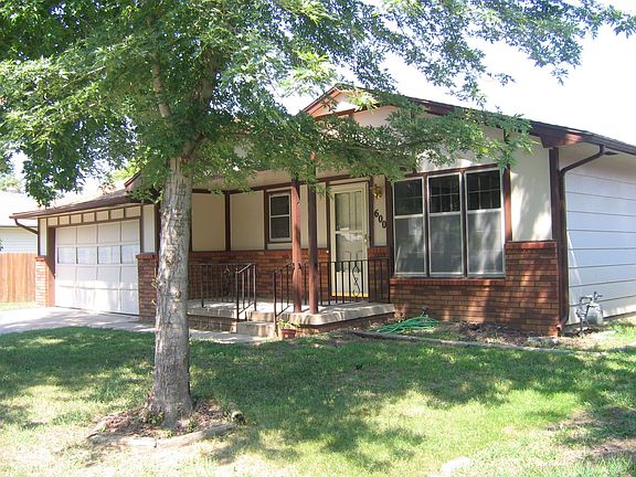 600 Hemphill