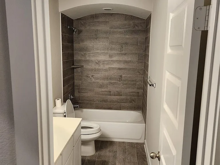 4326 Wyanngate Dr — Photo 12