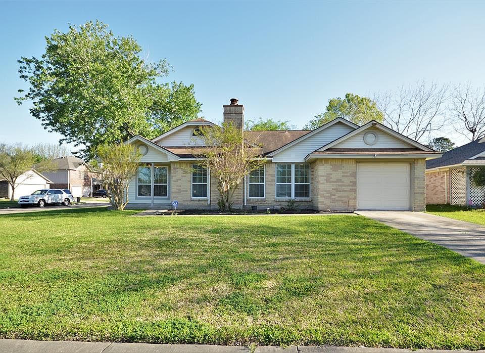 1st image of 8703 Lazy Brook Ln
