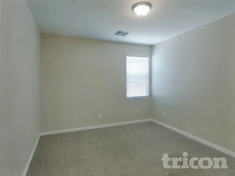 4537 E Granada St — Photo 9