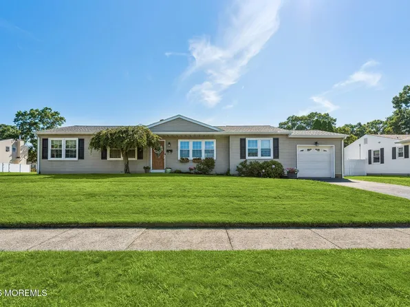 230 Colonial Drive, Brick, NJ 08724