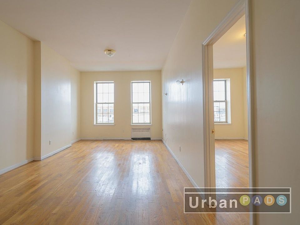 1st image of 152 Grattan St APT 4R