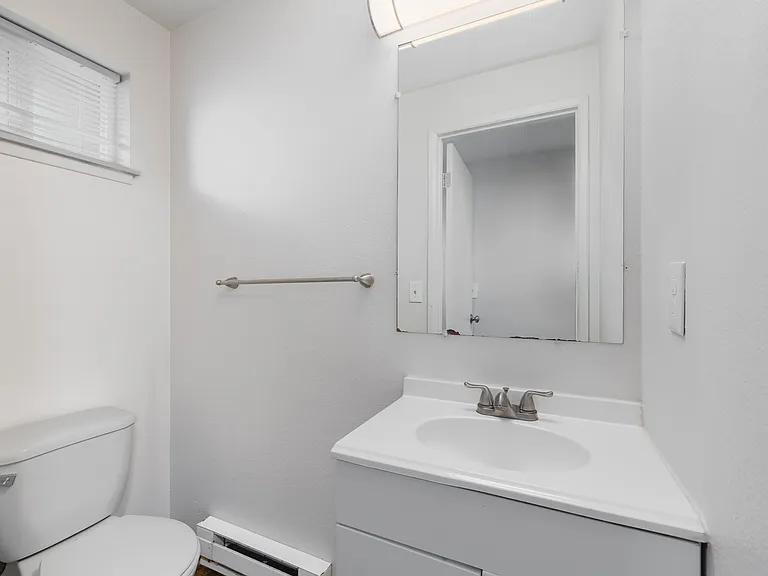 Aladdin Townhomes — Photo 5