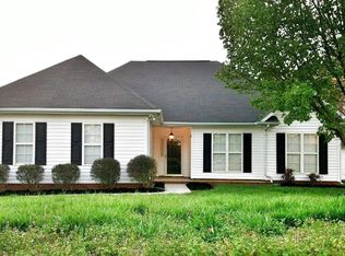 3525 52nd St, Des Moines, IA 50310