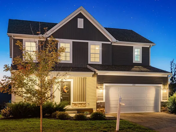 442 Oakland Hills Loop, Commercial Point, OH 43116
