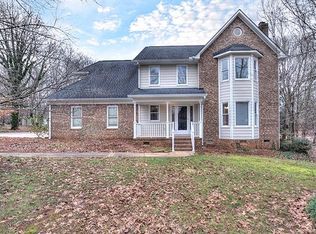 10018 Drawbridge Dr, Charlotte, NC 28215
