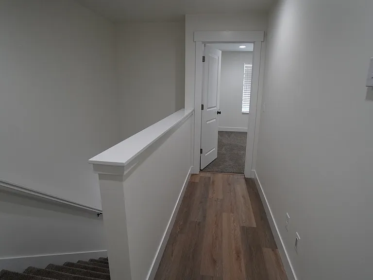1582 S 150 W — Photo 22