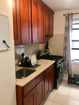 Rented by Voro, LLC | media 20