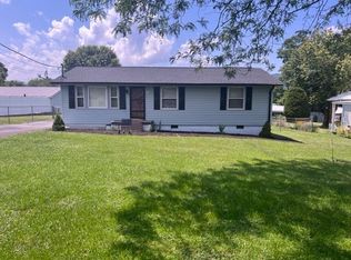 736 Roberts St, Erwin, TN 37650