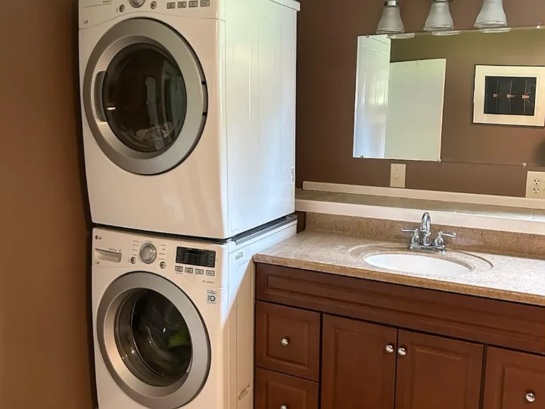 515 N Shore Dr — Photo 39
