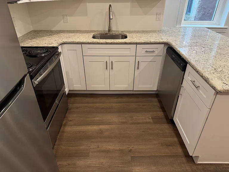 131 Sumac St #2B — Photo 10