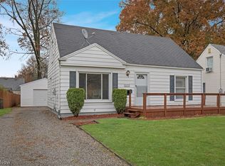 3633 Risher Rd, Youngstown, OH 44511