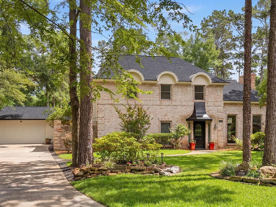 1st image of 10911 Sweetspire Pl