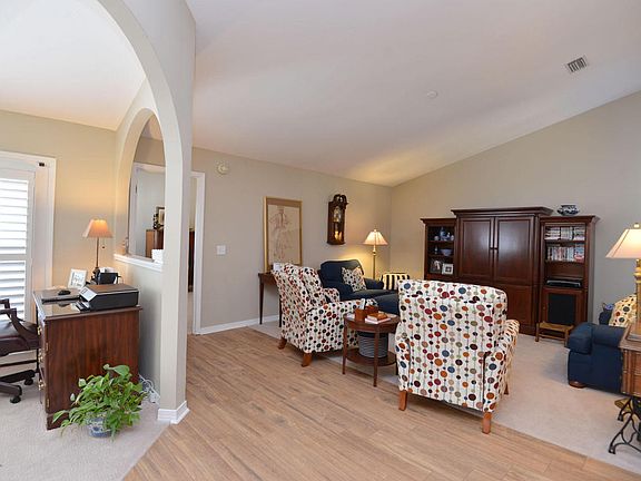 5th image of 4332 Barquero Ct E