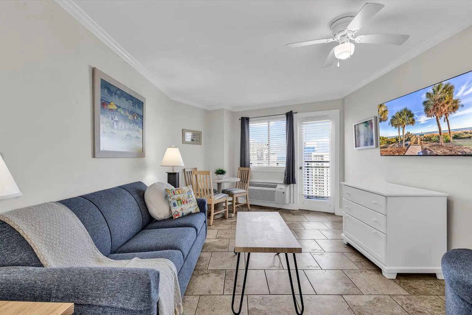 1 bed, 1.0 bath, 495 sqft, $2,601 — Photo 2