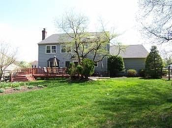 2nd image of 1553 Wynnemoor Way