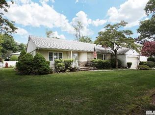 529 Emerson Ave, Baldwin, NY 11510