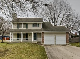 4940 Ballentine St, Shawnee, KS 66203
