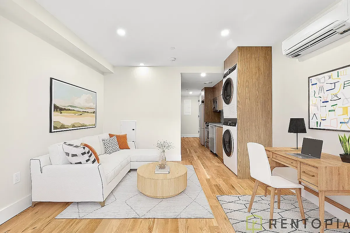 28 Richardson Street — Photo 1