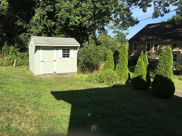 87 Decatur Ave — Photo 12