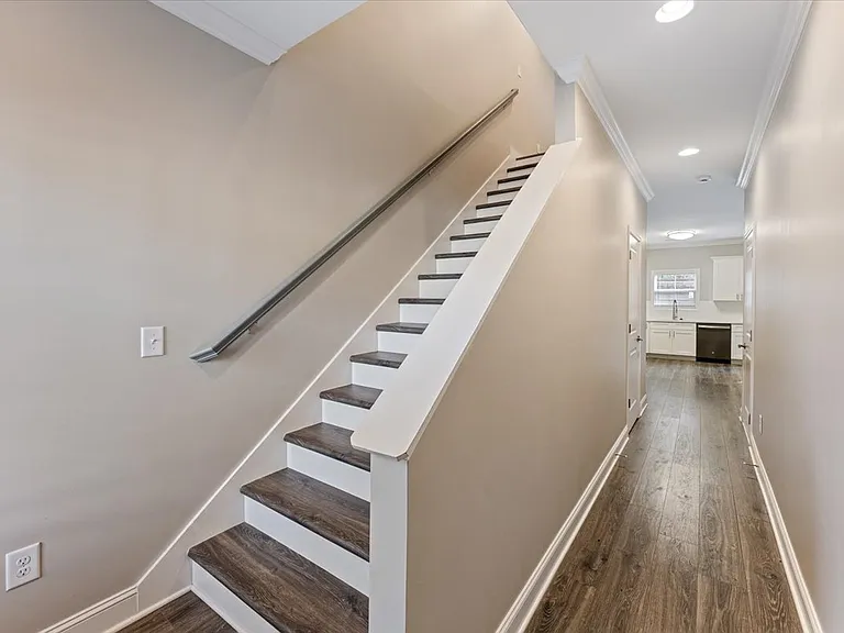 Townehomes of Beaver Ridge — Photo 14