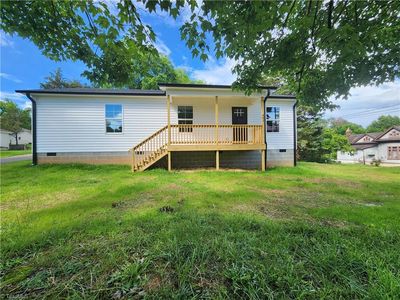 402 High Point St, Randleman, NC, 27317