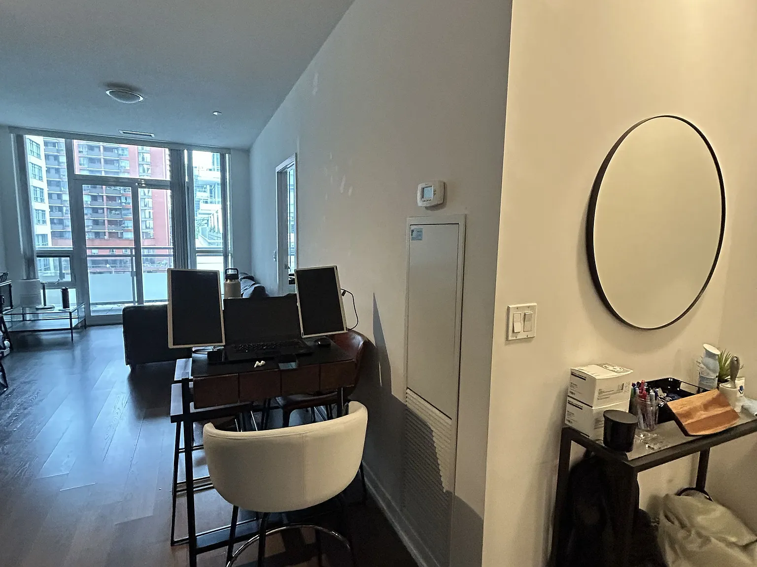 2 bed, $2,600 — Photo 4