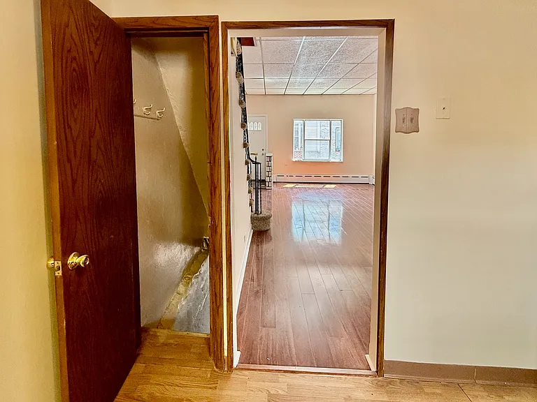 2416 S Juniper St — Photo 32