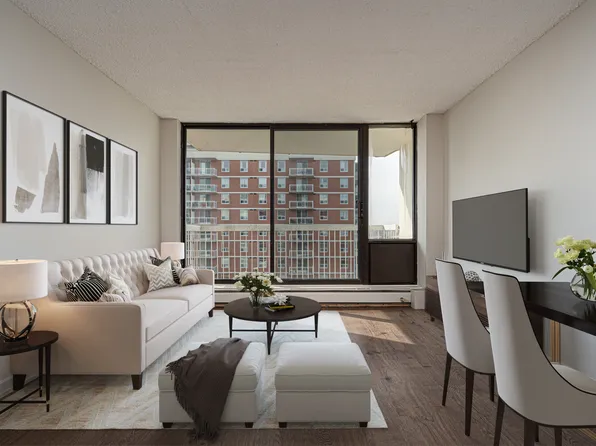 290 Bath Rd, Kingston, ON K7M 7H7