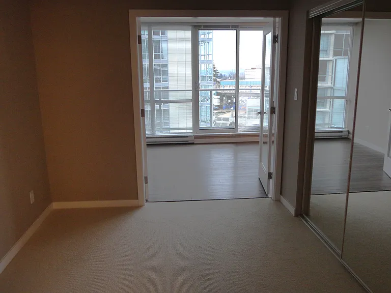 9981 Whalley Blvd #3401 — Photo 9