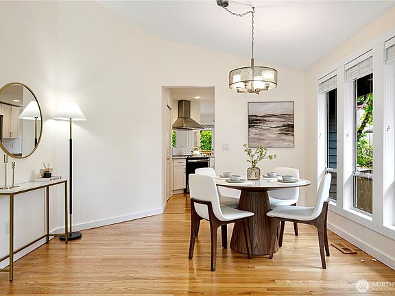 5th image of 22111 NE 9th Place