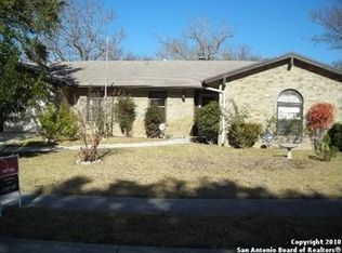 6127 Walking Gait Dr, San Antonio, TX 78240