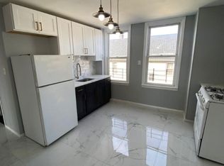900 Flora St APT 1, Elizabeth, NJ 07201