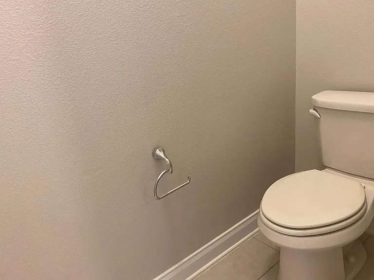 1011 Lychee Ct — Photo 35