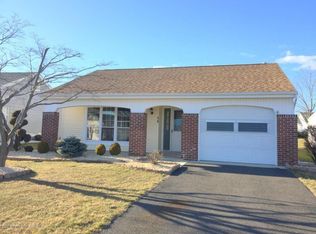 18 Turnbridge Row, Manchester, NJ 08759