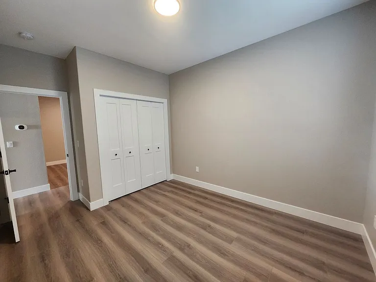 2112 N Road 52 — Photo 12