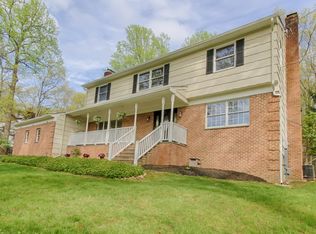 4 Mabro Dr, Denville, NJ 07834