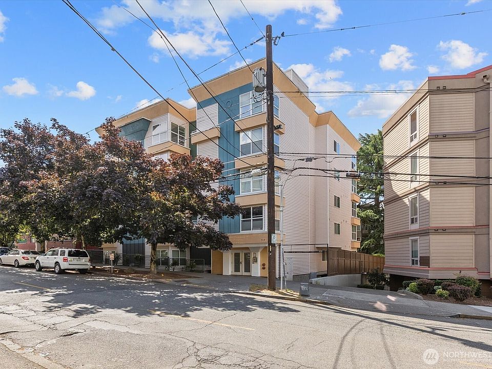 1st image of 717 E Denny Way #3A