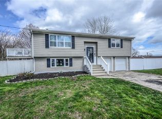 18 Jean Ter, Middletown, RI 02842