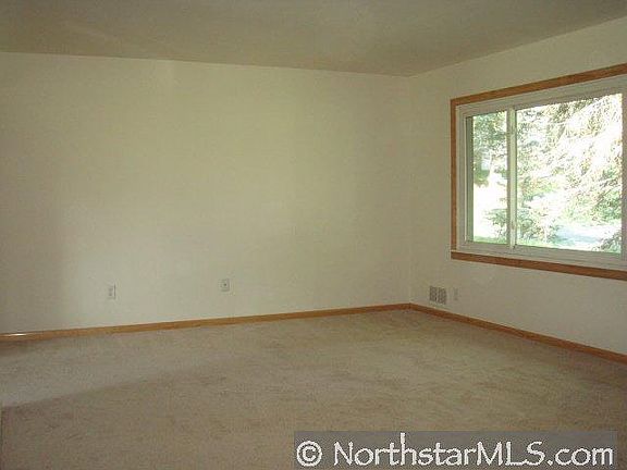 2nd image of 117 Kingston Avenue