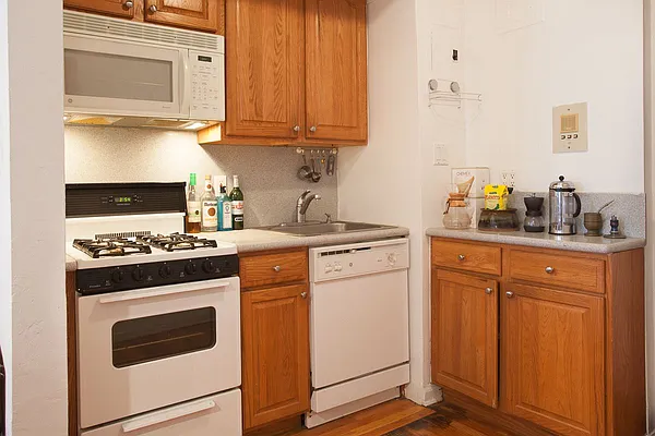 Rented by Berman Realty | media 7