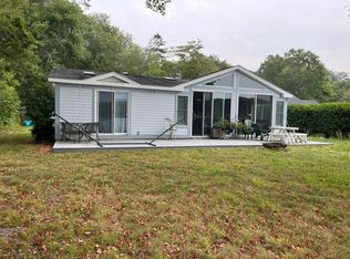 78 Grassy Hill Rd, Old Lyme, CT 06371